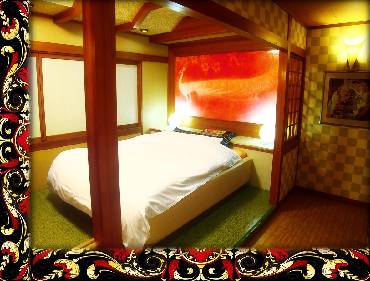 Kyoto Hotel Crown (Adults Only) Exterior photo